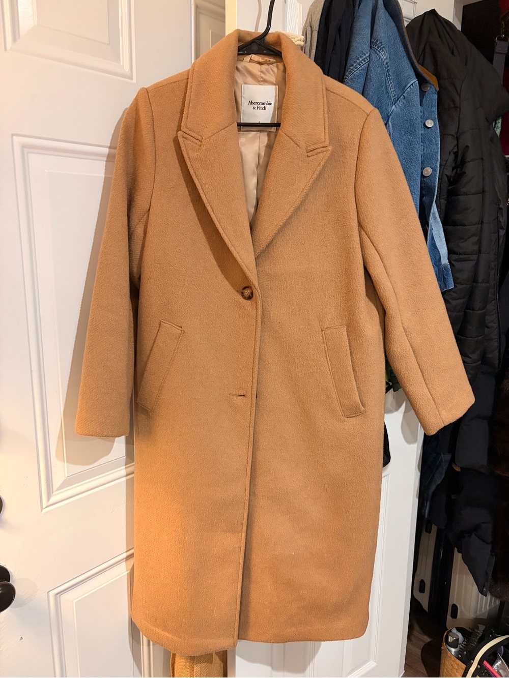 Abercrombie & Fitch Camel Wool-Blend Single-Button Trench Coat